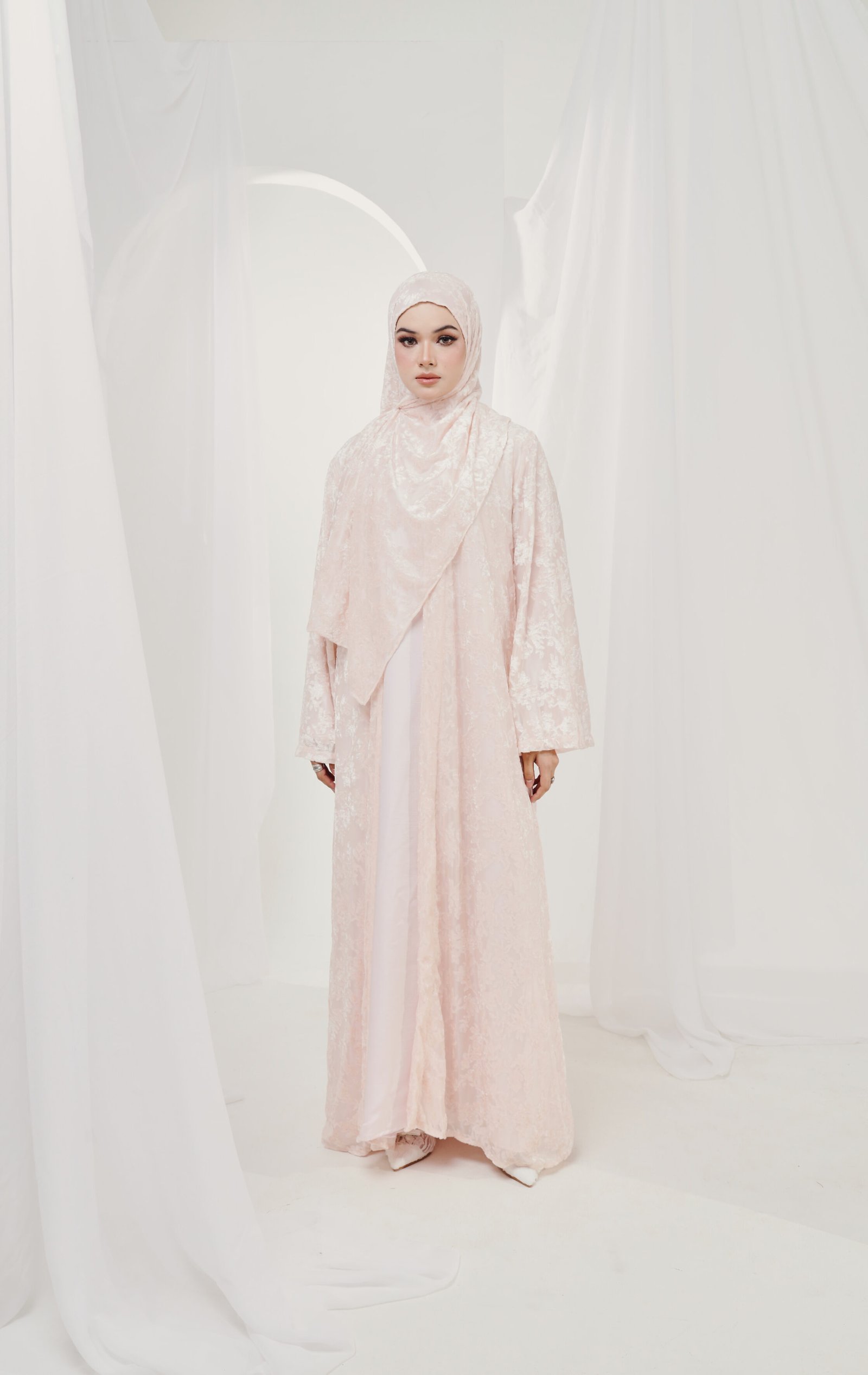 SHARIFÁH ABAYA - ⁠PEARL PINK