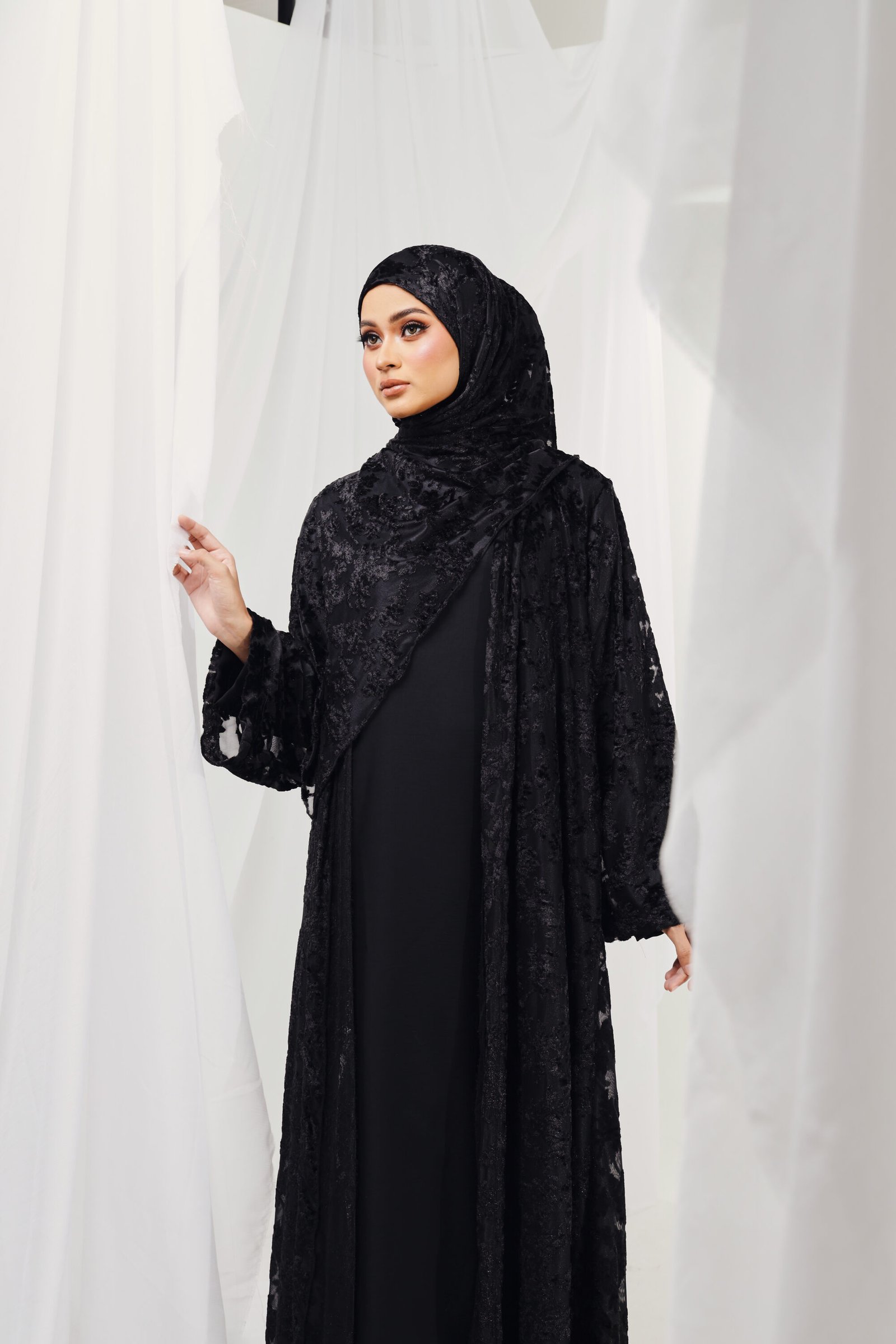 SHARIFÁH ABAYA - MIDNIGHT