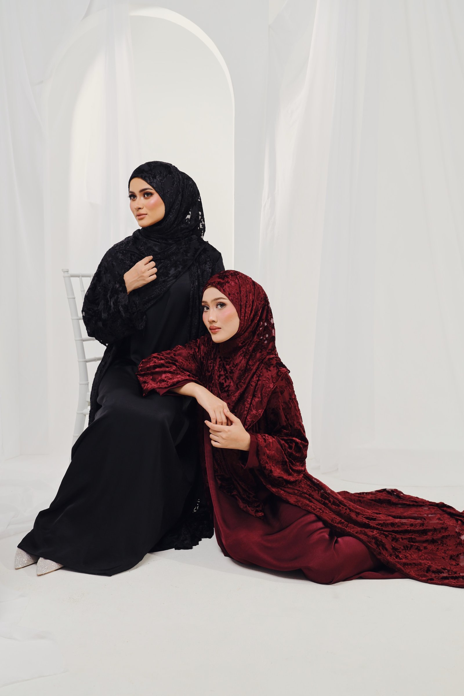 SHARIFÁH ABAYA - RUBY